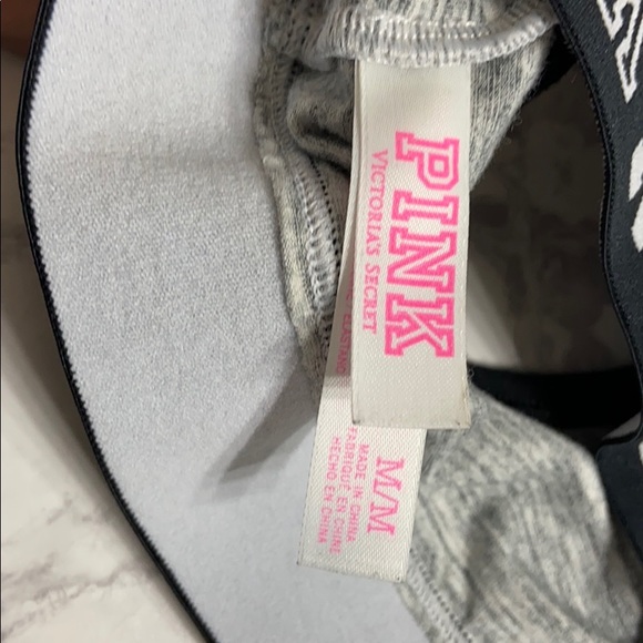 Pink bra - Picture 3 of 3